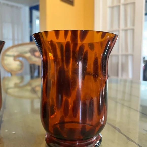 Source Unknown Tortoiseshell Glass vases or candleholders 7 inches tall pair - Picture 7 of 10